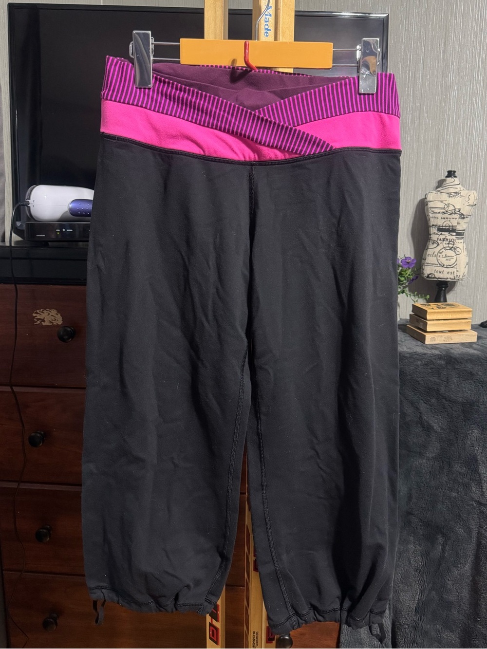 lululemon athletica Black Capris with Pink & Purple Waistband